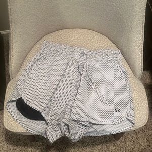 Albion fit lunge shorts